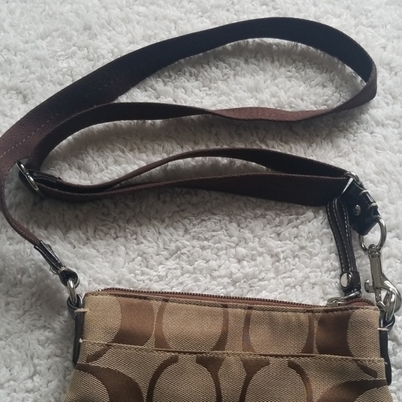 Coach Crossbody - Picture 4 of 7